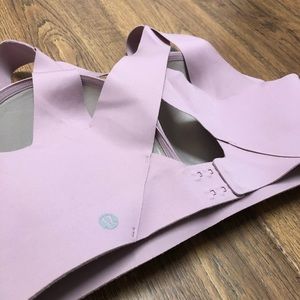 Lululemon Enlite Sports Bra 34E
